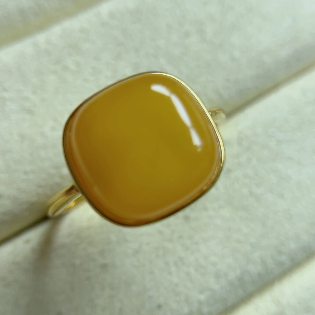纯天然老蜜蜡鸡油黄方糖戒指