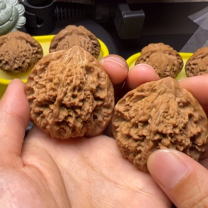 文玩核桃吊坠43满天星