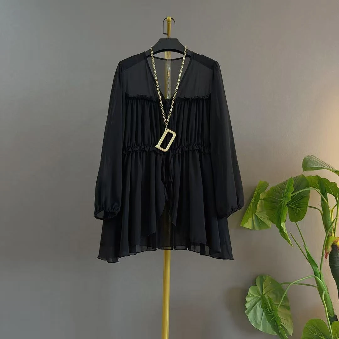 早秋新款时尚显瘦设计感系带V领轻透宽松大码女装雪纺衫