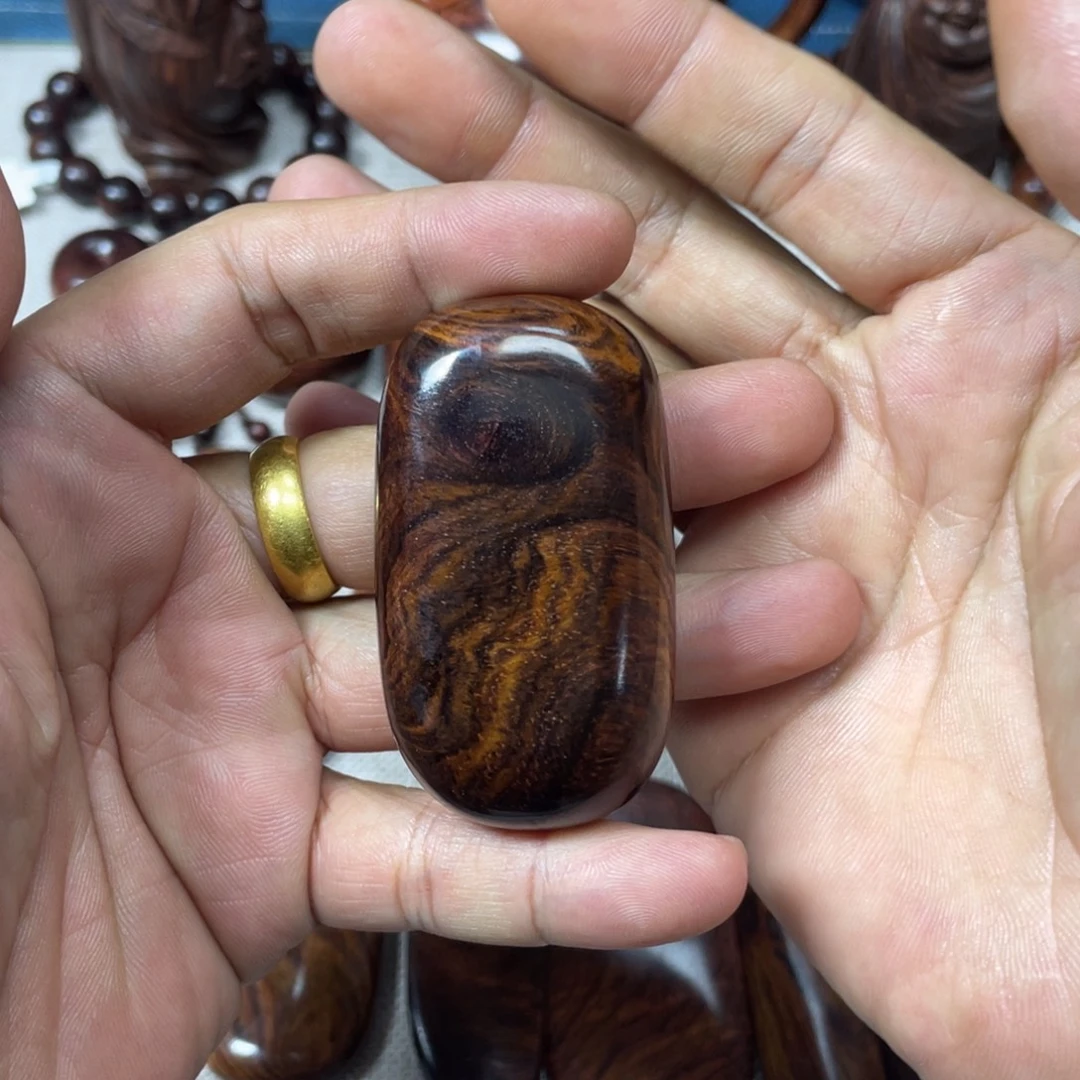 黄花梨/降香黄檀手把件