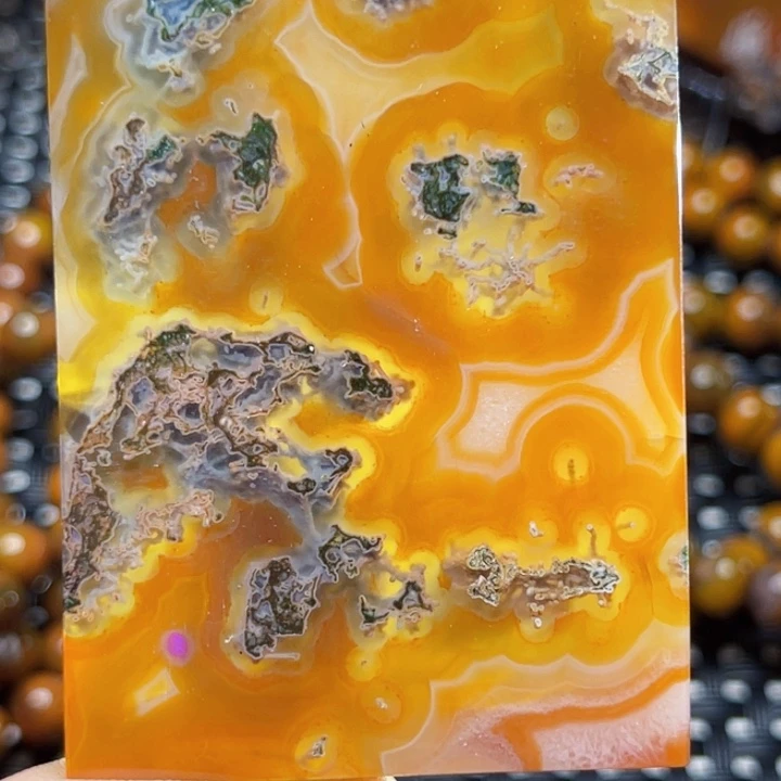 玛瑙/玉髓颈饰未镶嵌行*