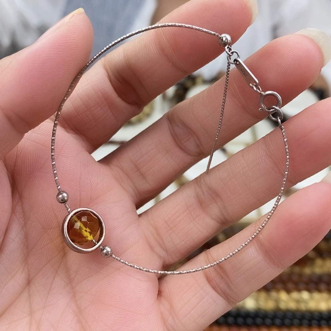 琥珀未镶嵌裸石琥珀