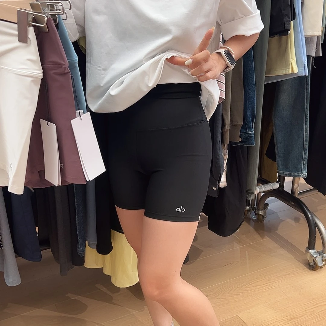 900骑行裤黑色xs码//七七小众女装