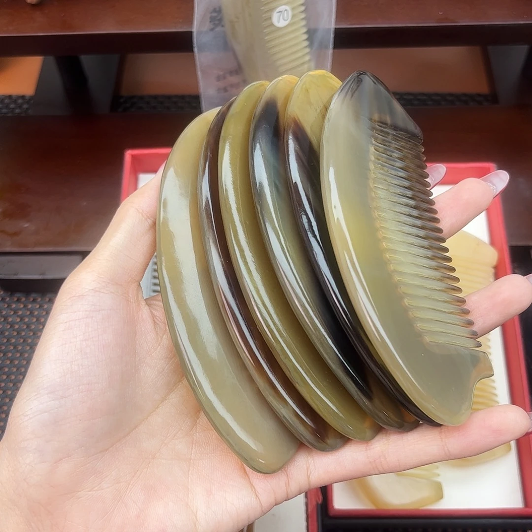 手工制作纯牛角梳子