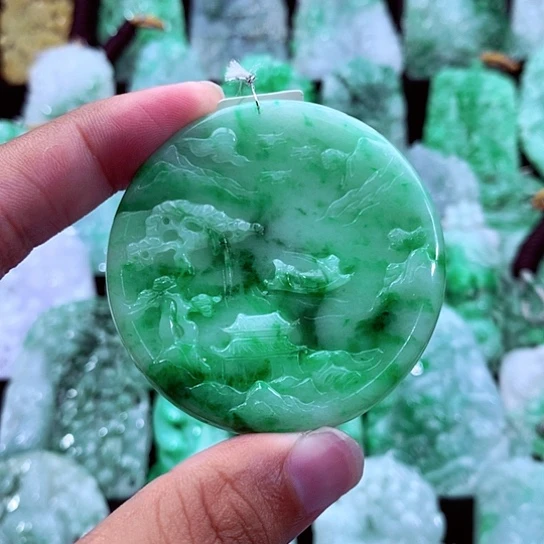 翡翠未镶嵌吊坠(不含链)