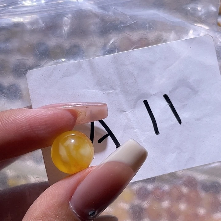 琥珀未镶嵌裸石11.9福利