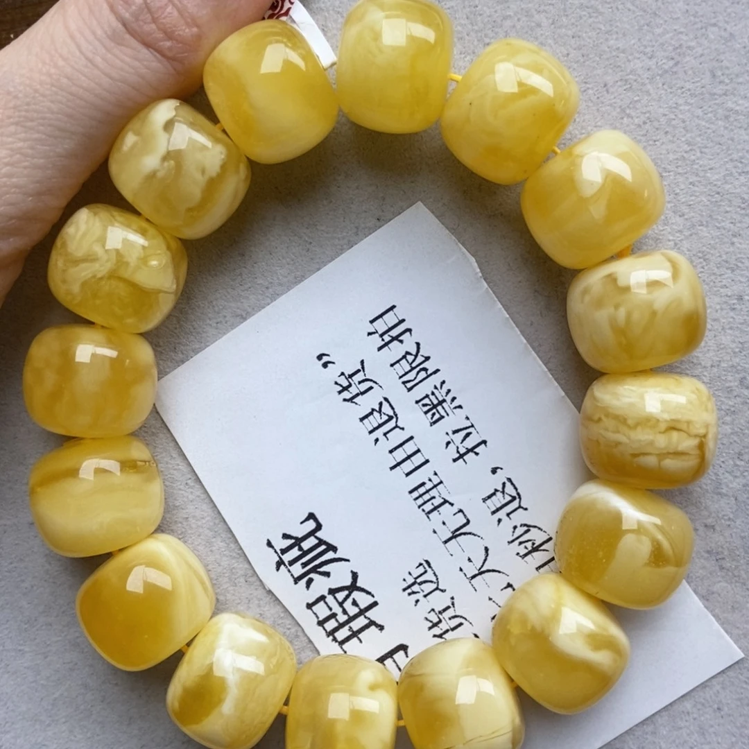 琥珀未镶嵌珠宝奇石15