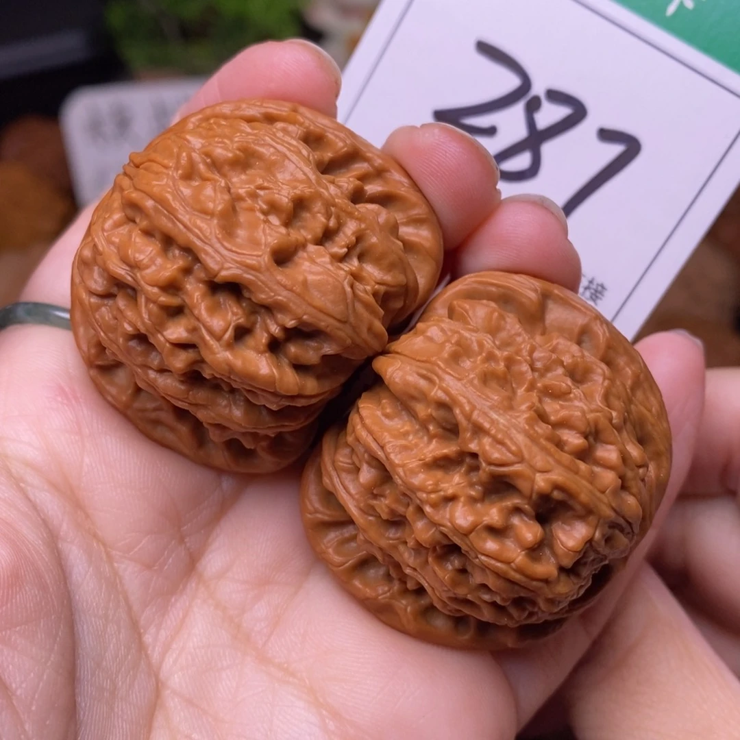 把件文玩核桃287闷尖白狮子头4.1