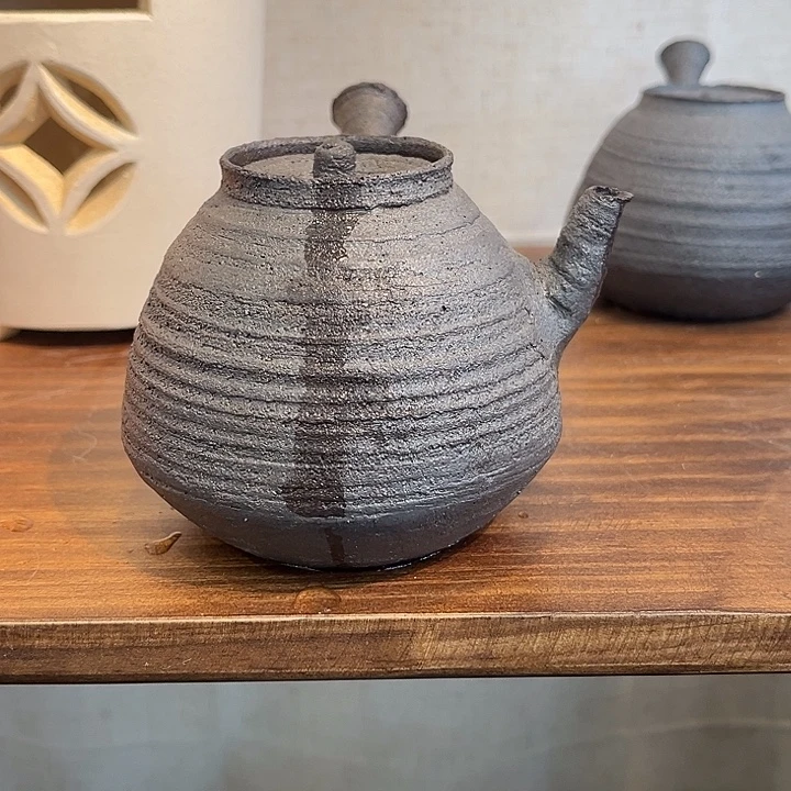 柴烧倾把350 cc紫砂壶