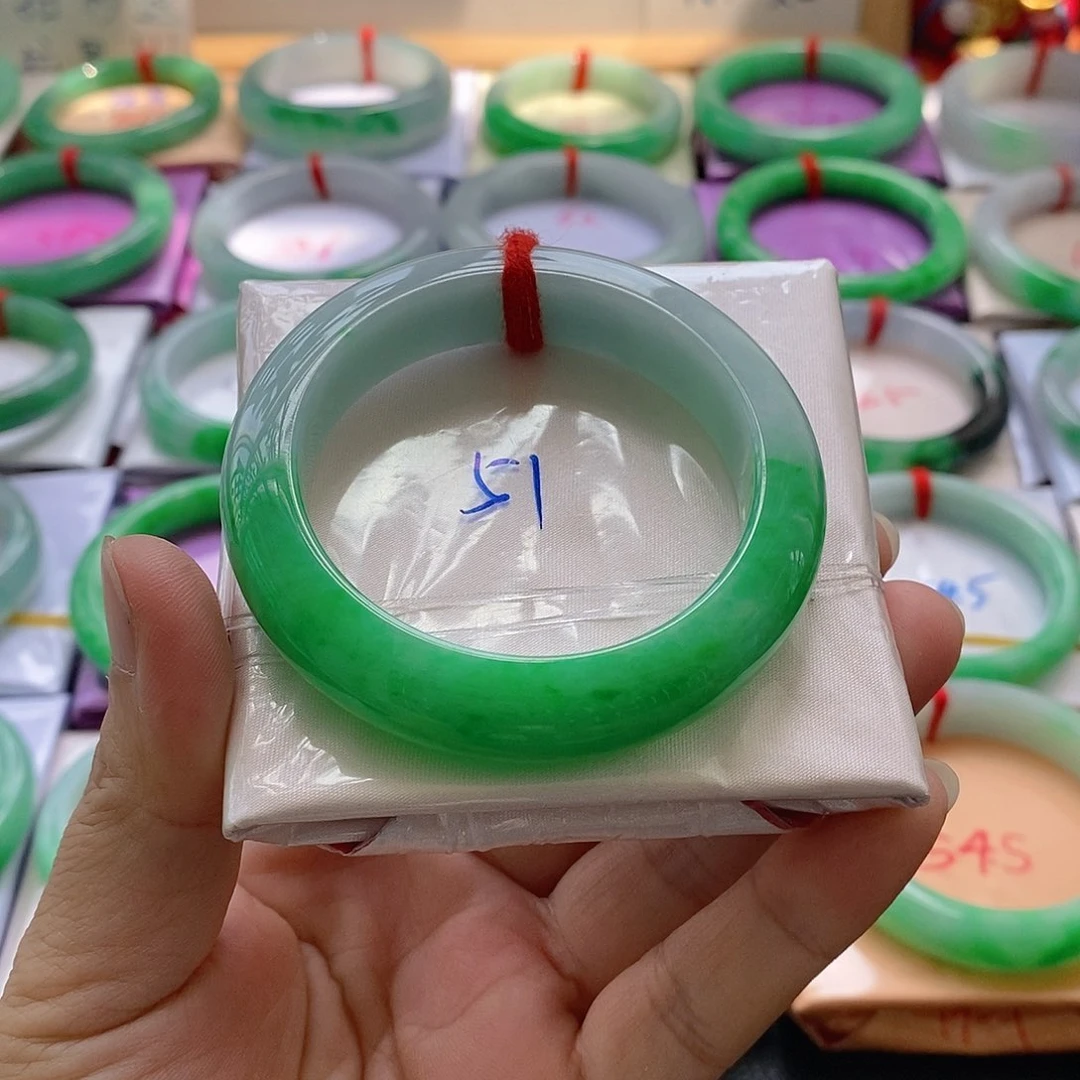 翡翠手镯未镶嵌7号