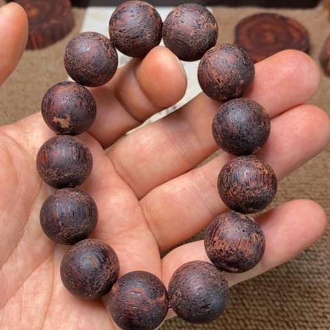 藤类A255降真香白绿油胭脂红1.8圆珠爆金丝