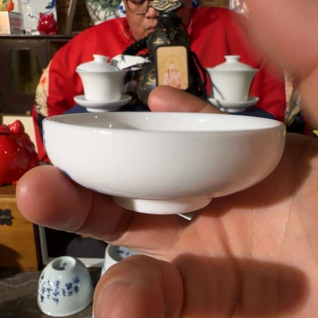 瓷手绘青花荷花普洱杯