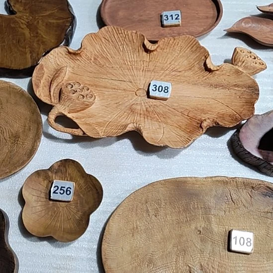 小叶桢楠荷叶造型茶果盘