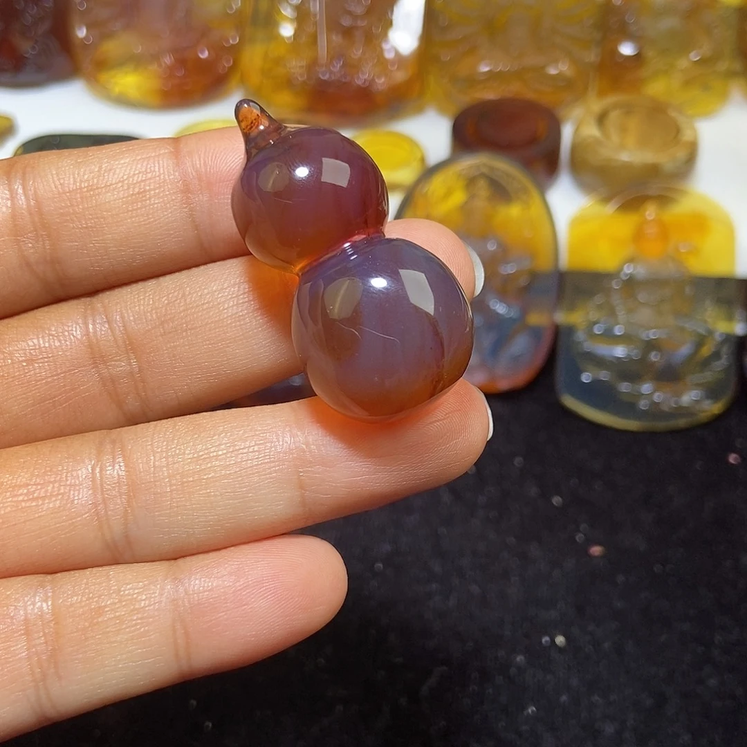 琥珀未镶嵌颈饰缅甸天然琥珀吊坠