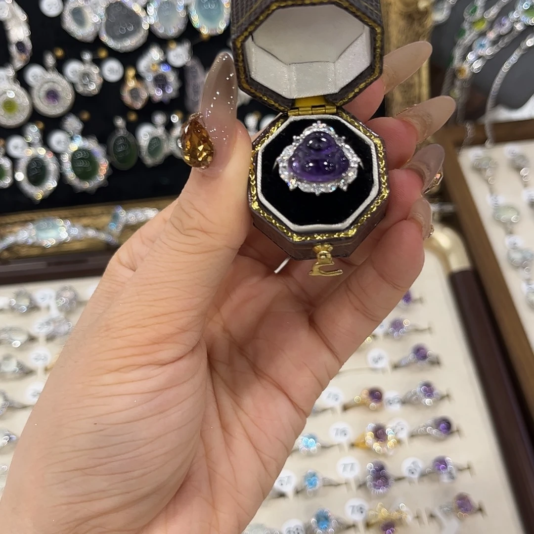 合金蛇纹石玉颈饰