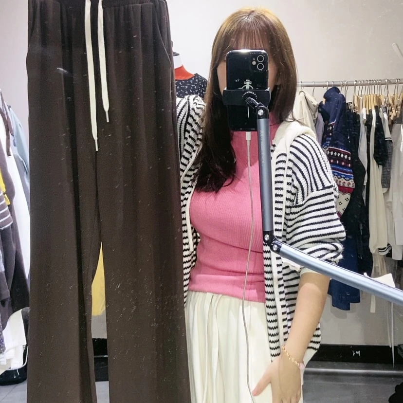 【闪购商品】咖色裤子