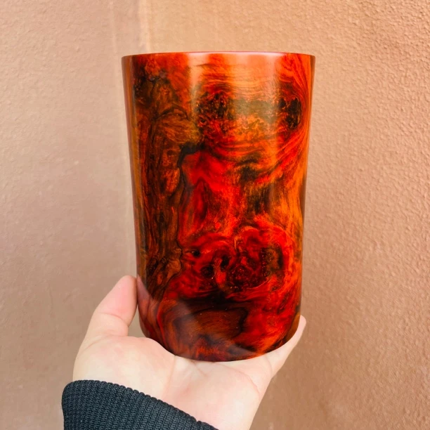 直径11高16cm，精品老挝大红酸枝，瘤疤，笔筒，整体掏空