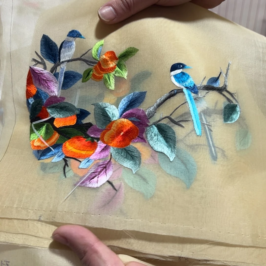 织绣纯手工刺绣陆老师