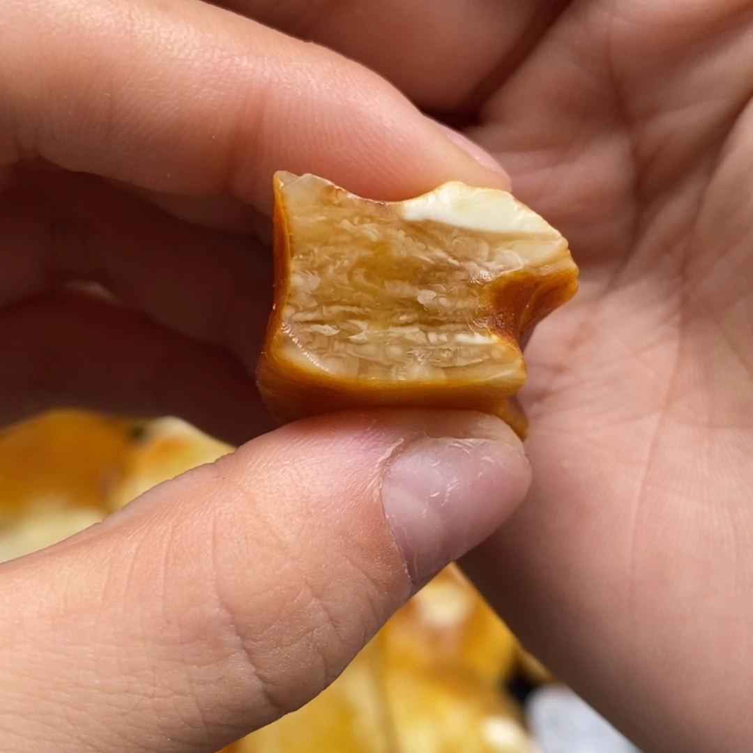 未镶嵌定制琥珀天然蜜蜡原石加工不退不换