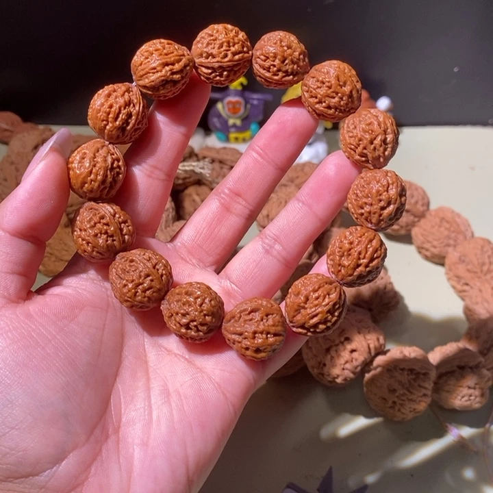 手串文玩核桃……49