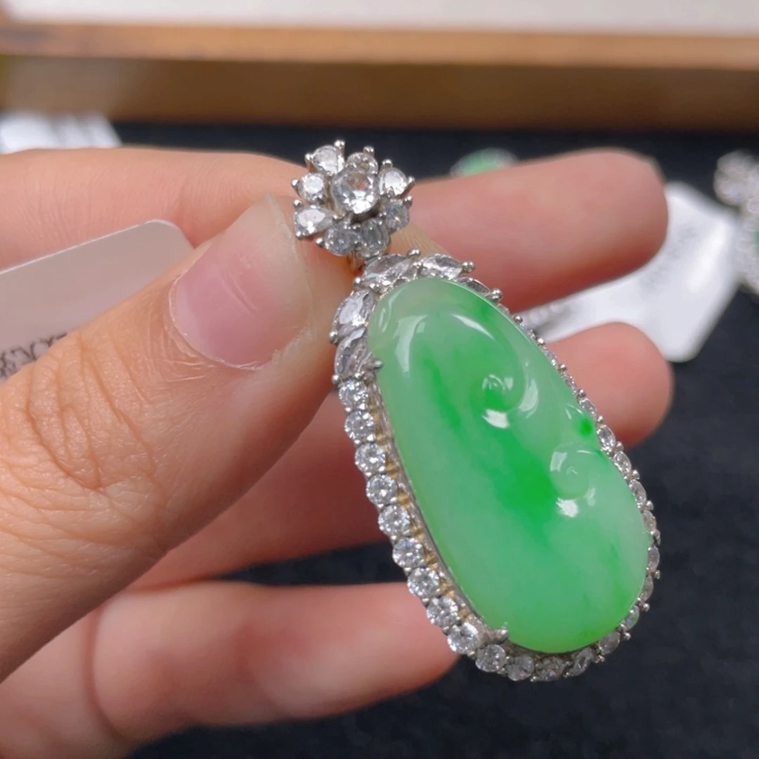 翡翠颈饰银S925镶嵌b b n n n