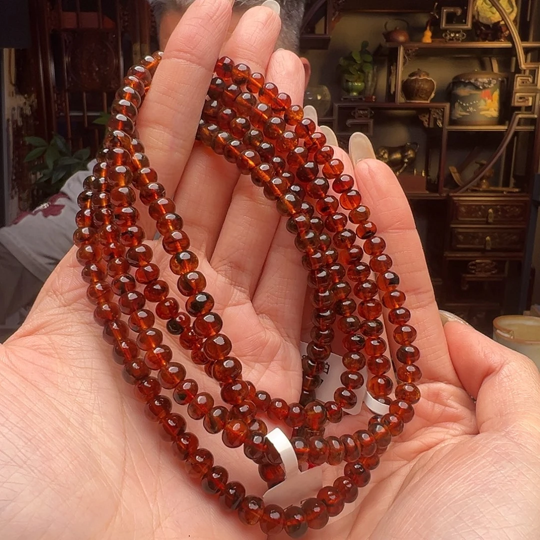 琥珀未镶嵌裸石抚顺琥珀20040六多样性发其一