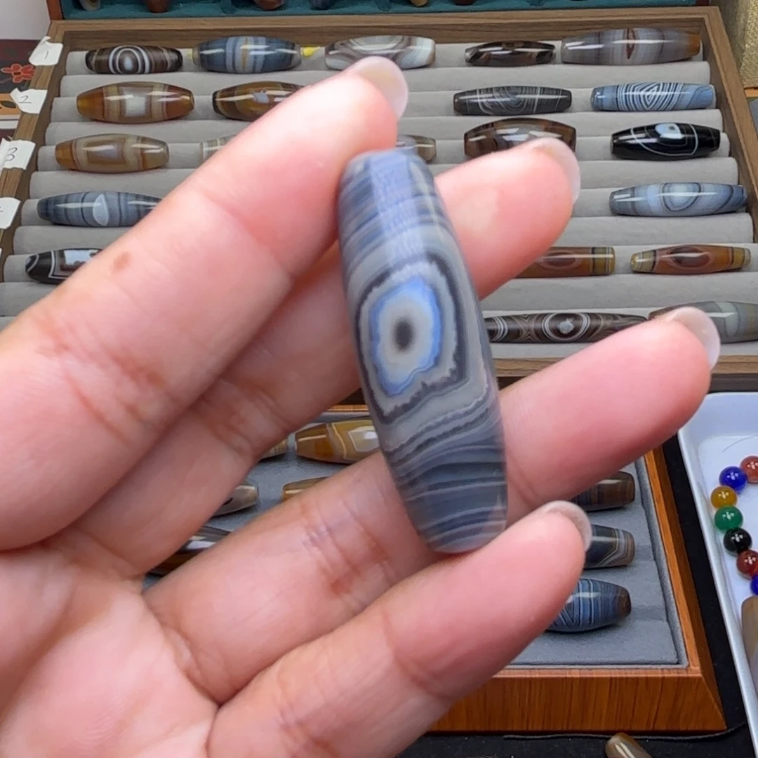 s***i玛瑙/玉髓未镶嵌颈饰