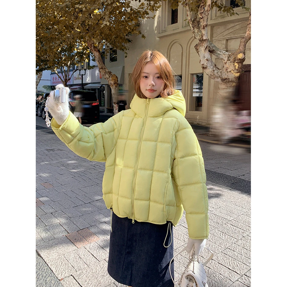 元素韩系连帽短款流行服女冬季新款2025年轻薄保暖小个子羽绒服