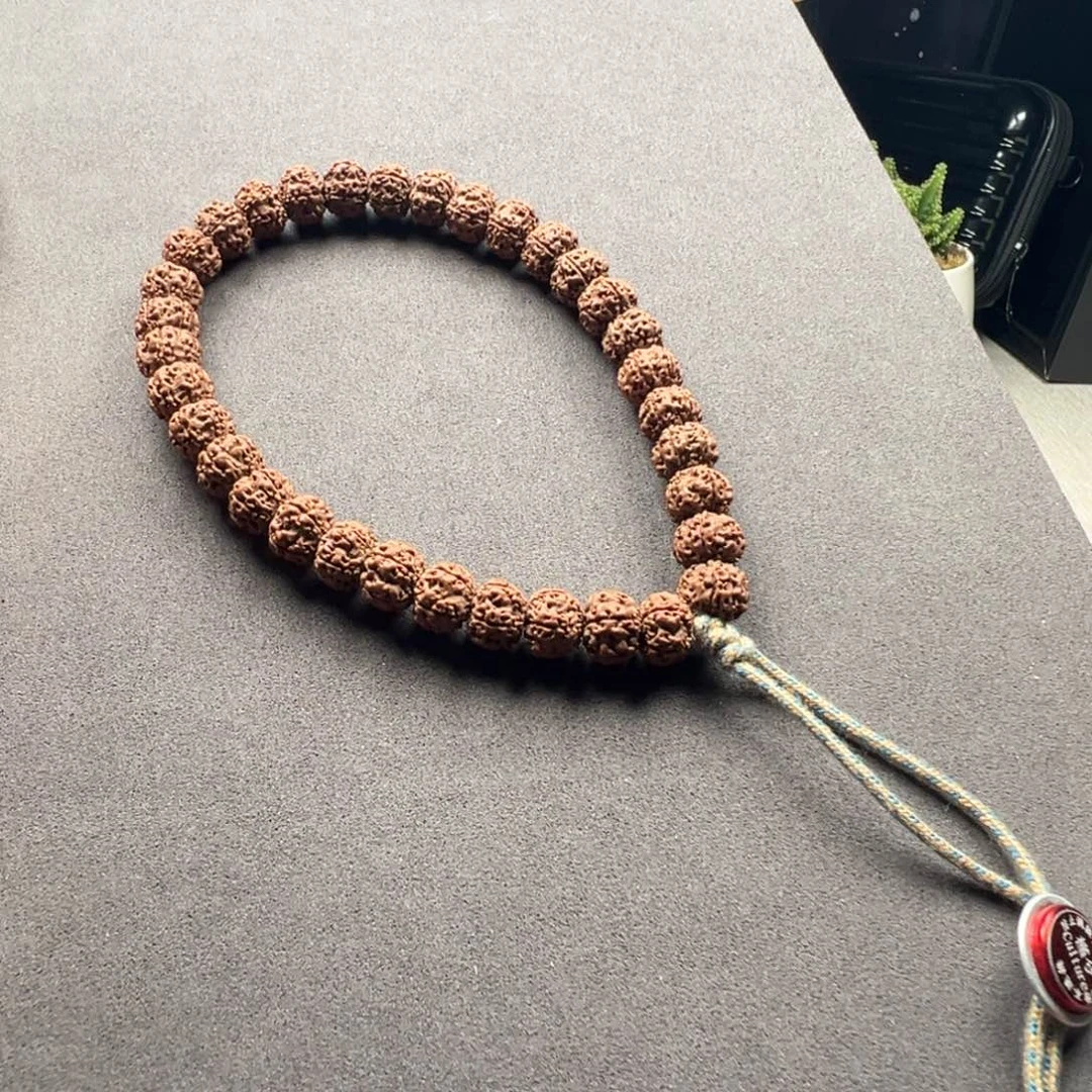 金刚菩提手串平细手持