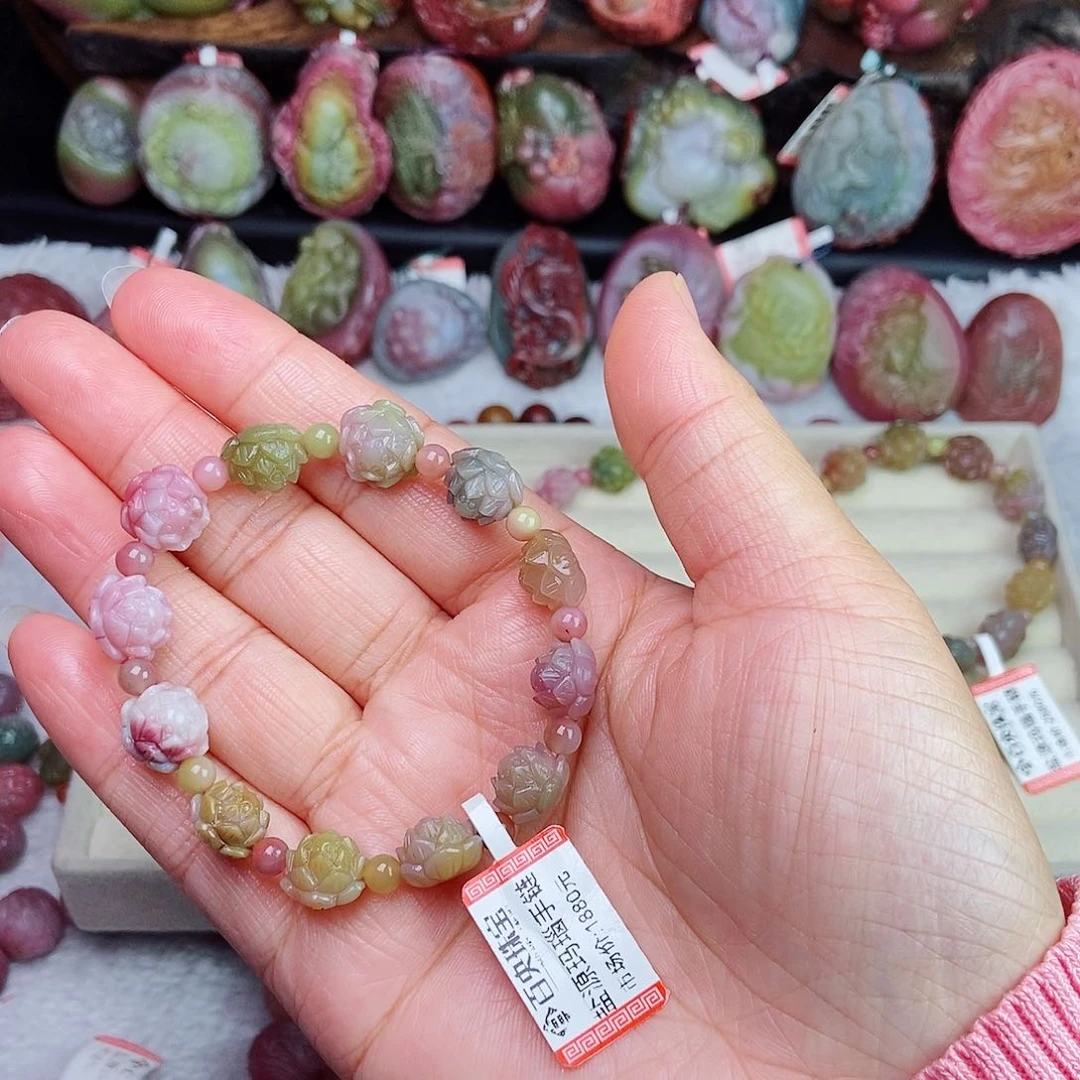未镶嵌石英质玉（盐源）珠宝半成品