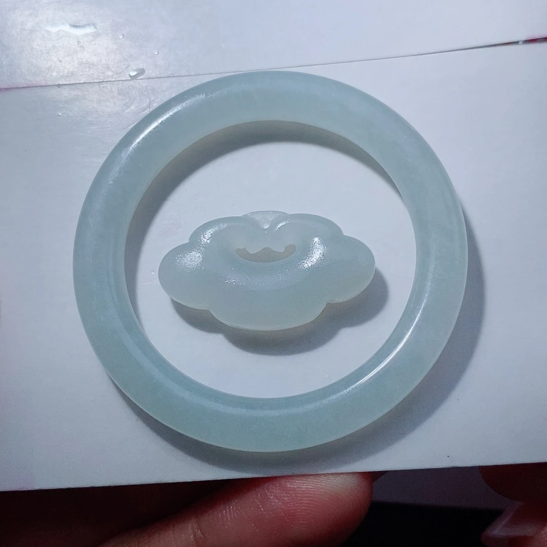 未镶嵌定制翡翠一套价格王炸