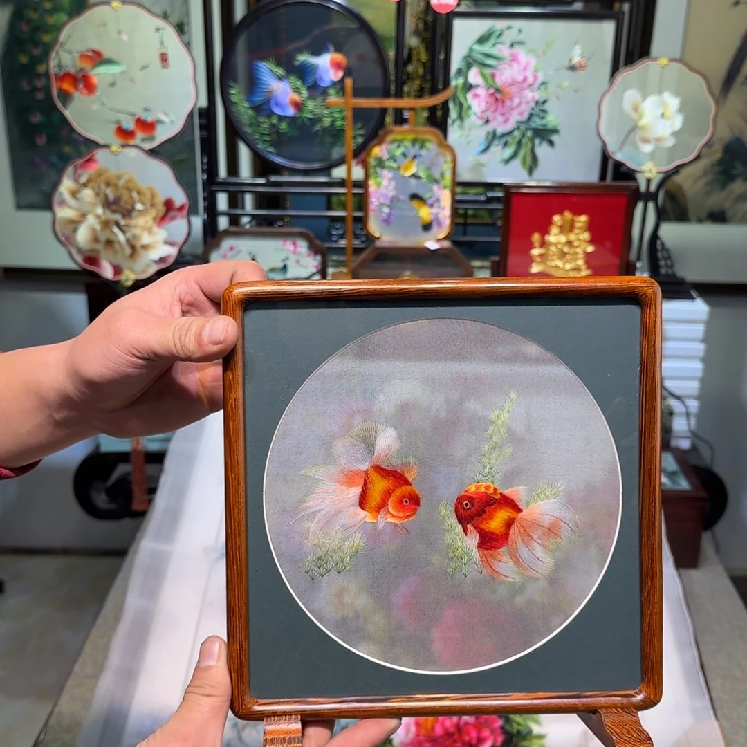 刺绣刺绣工艺精湛