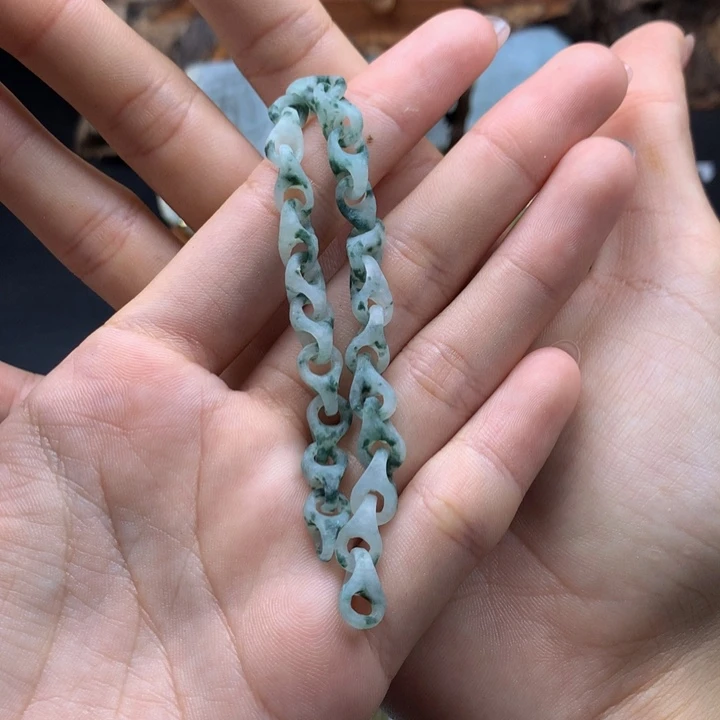 定制翡翠未镶嵌静****翡翠