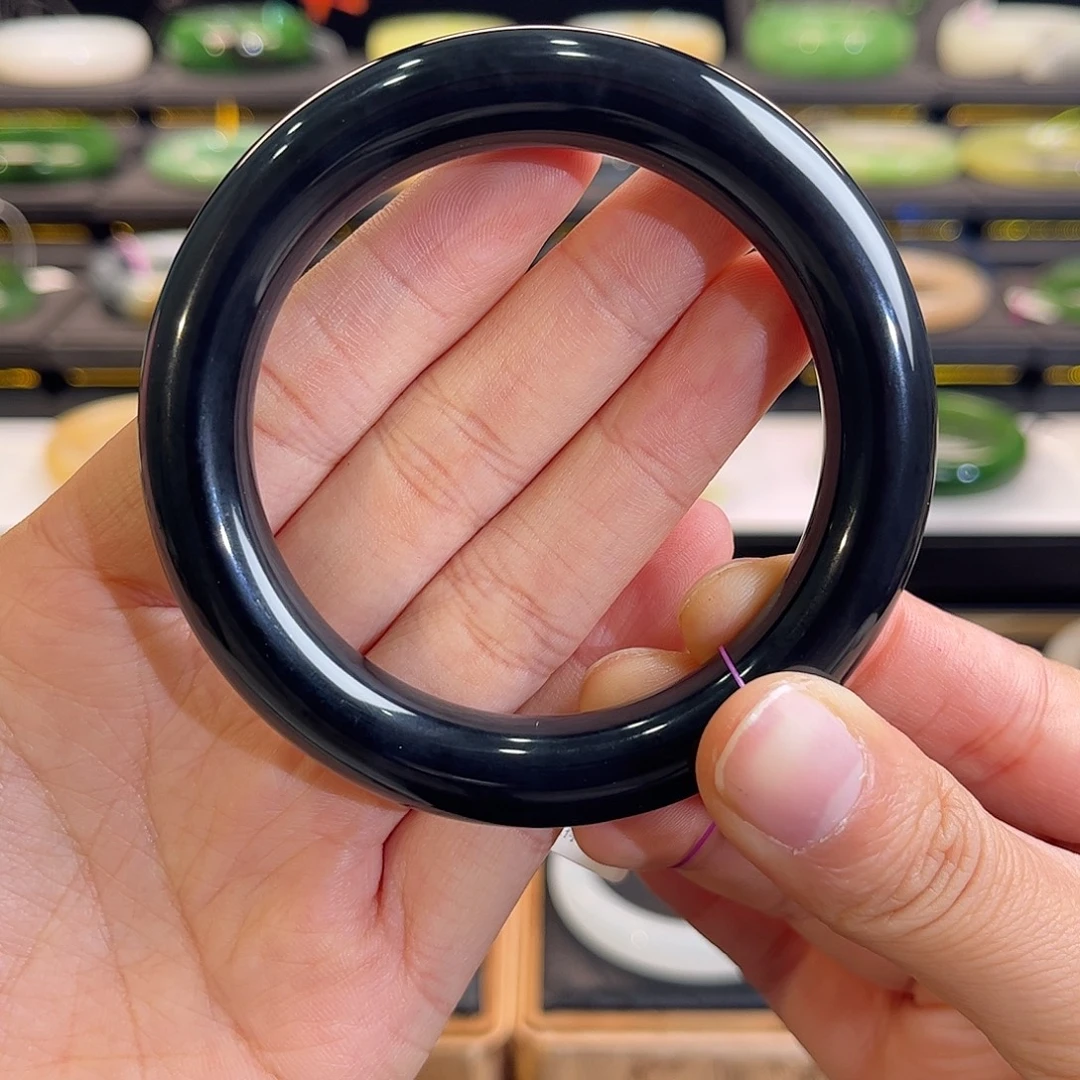 和田玉未镶嵌手镯浓紫圆条