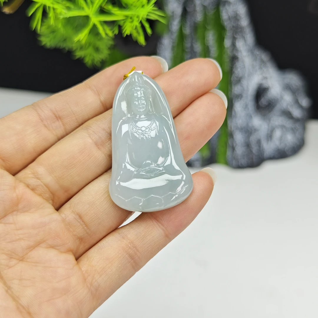 天然缅甸a货翡翠素衣观音吊坠，尺寸43.3*26.8*5.6