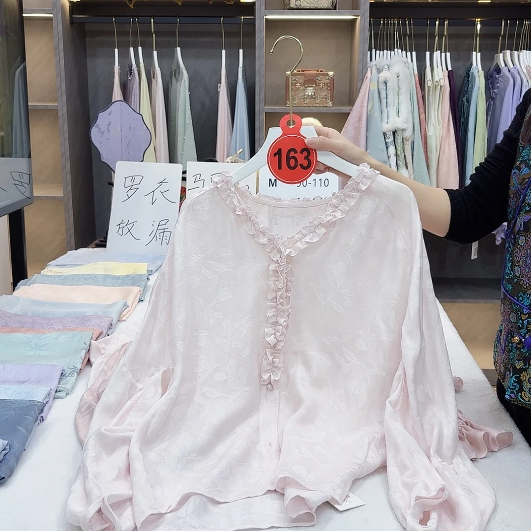 猫****非遗传承人的精神风貌与传统