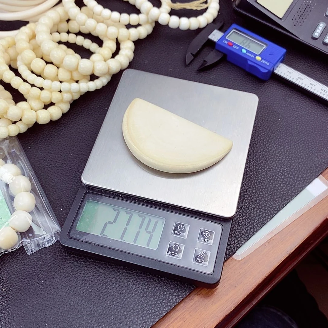 吊坠猛犸象牙刮痧板