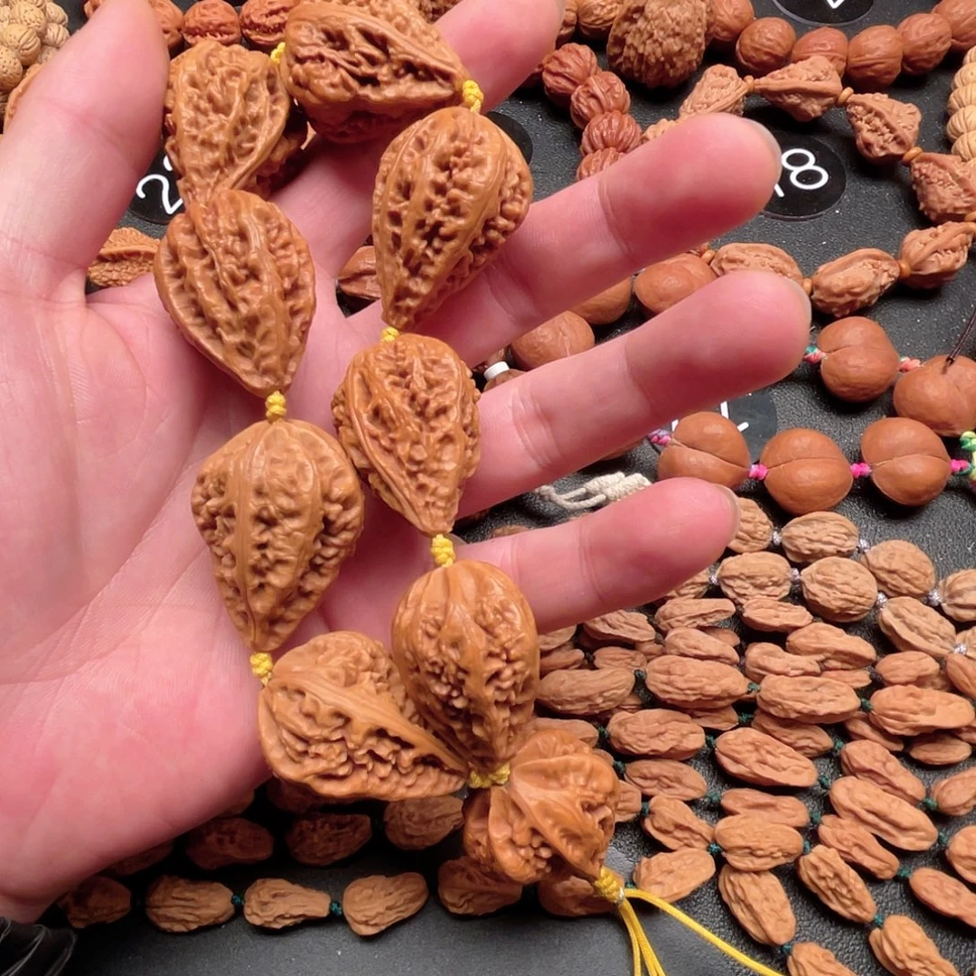 华***身文玩核桃吊坠小蛤蟆