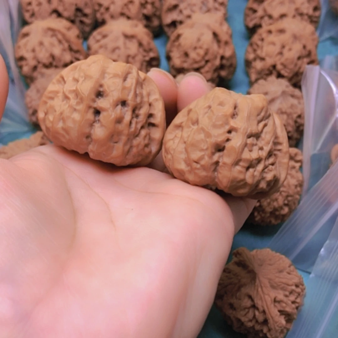 【闪购商品】摆件核桃40蛤蟆头有修