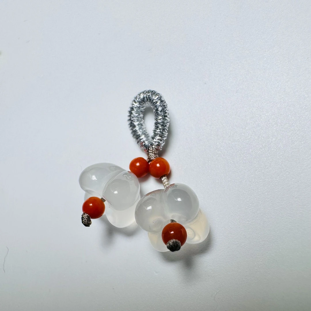 原矿玛瑙桂花弟子珠一对（多样性发货）