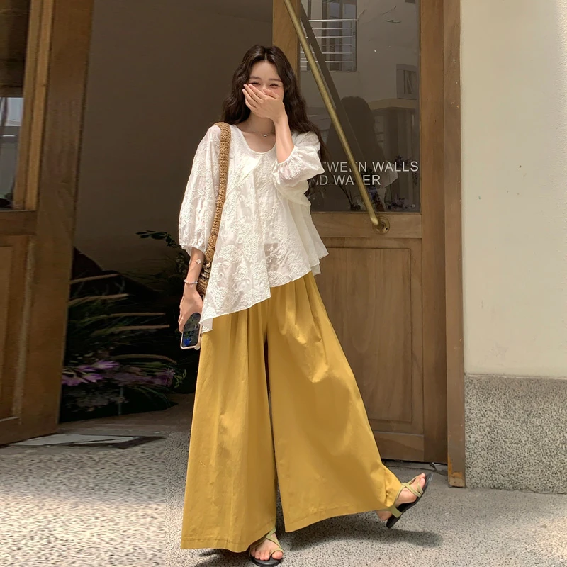 氛围感文艺范套装裤2025女夏新款韩系穿搭不规则绣花斜T阔腿裙裤