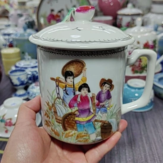 壶L****e1111111111111111