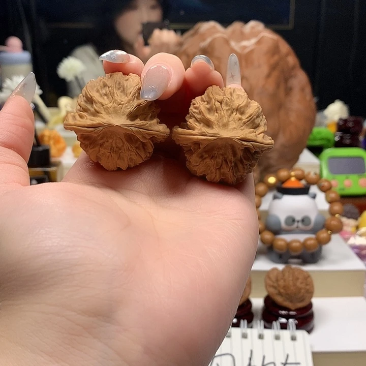 吊坠桃核41尺秦公子