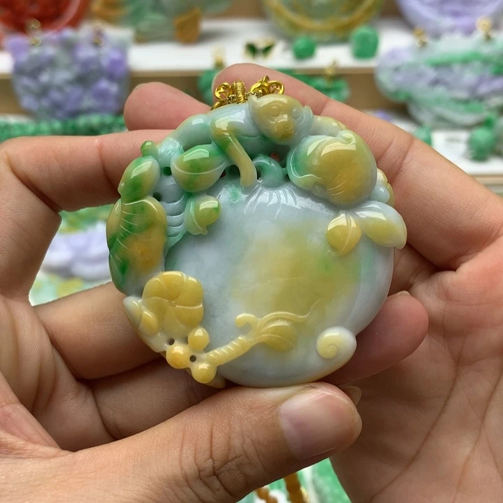 颈饰未镶嵌翡翠翡翠
