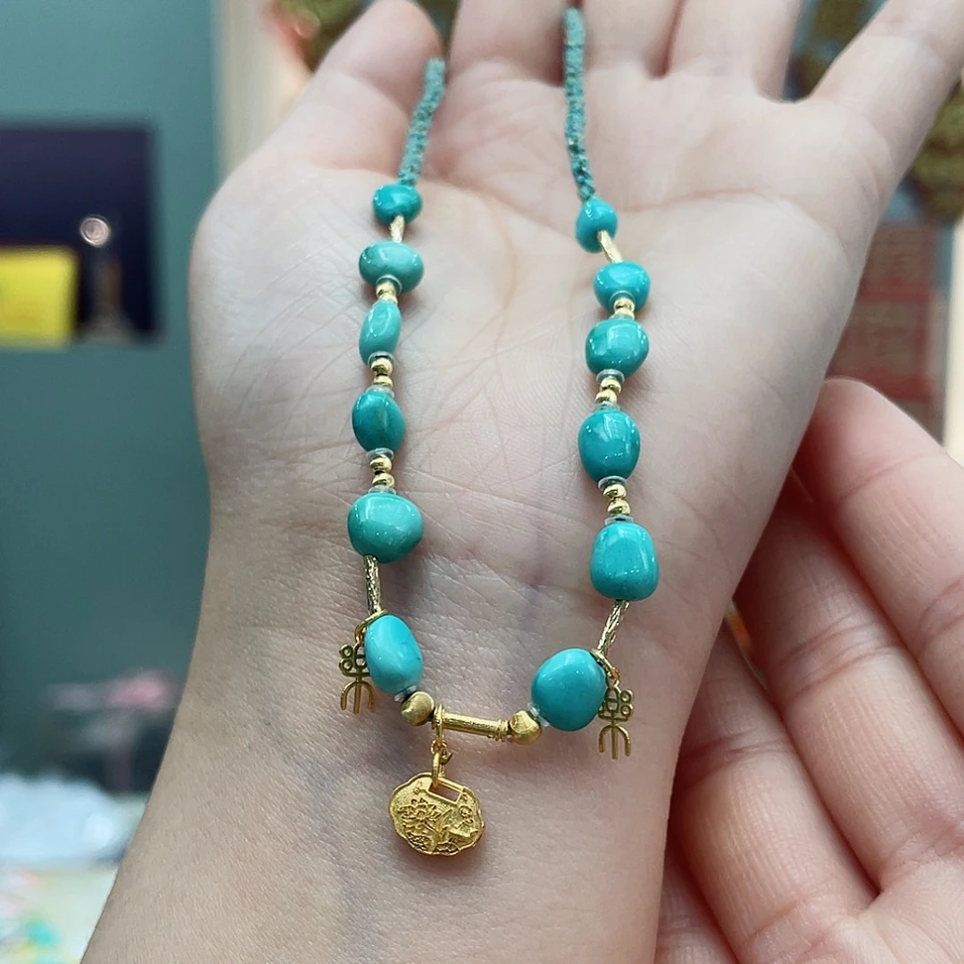 绿松石颈饰18K金镶嵌