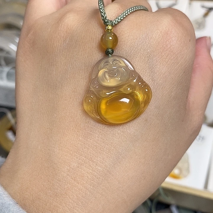 玛瑙/玉髓珠宝半成品未镶嵌天****着