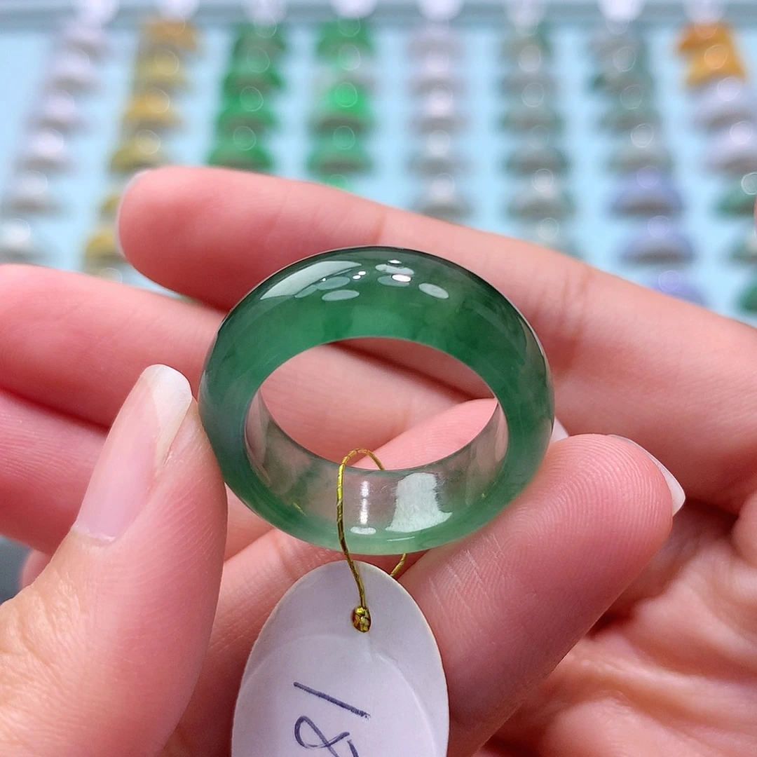 未镶嵌戒指翡翠18圈