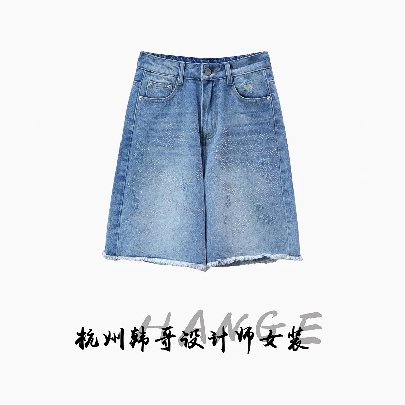 【韩哥女装】欧货设计师造型感水洗蓝色烫钻做旧牛仔短裤7096