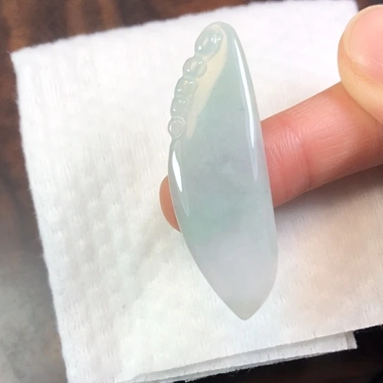 翡翠未镶嵌颈饰缅甸A货，每天下午1点半开播