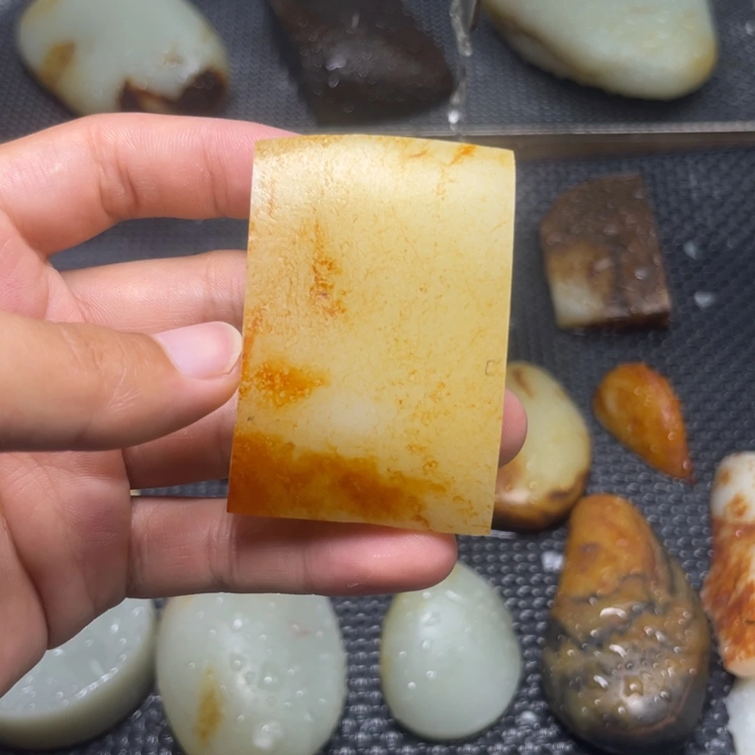 和田玉未镶嵌定制和田玉神**罗